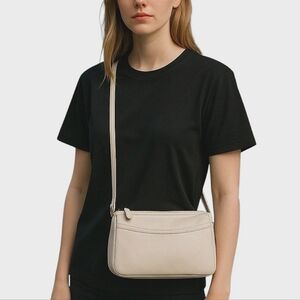 Vintage Coach Cream Crossbody Bag